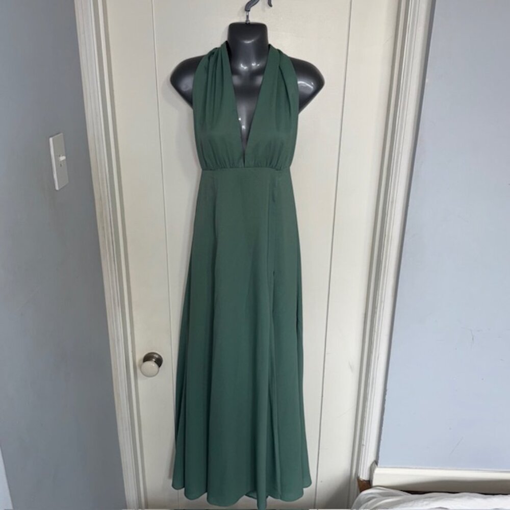 Fame and Partners Green Plunge Neck Halter Maxi Dress Wedding Guest Party